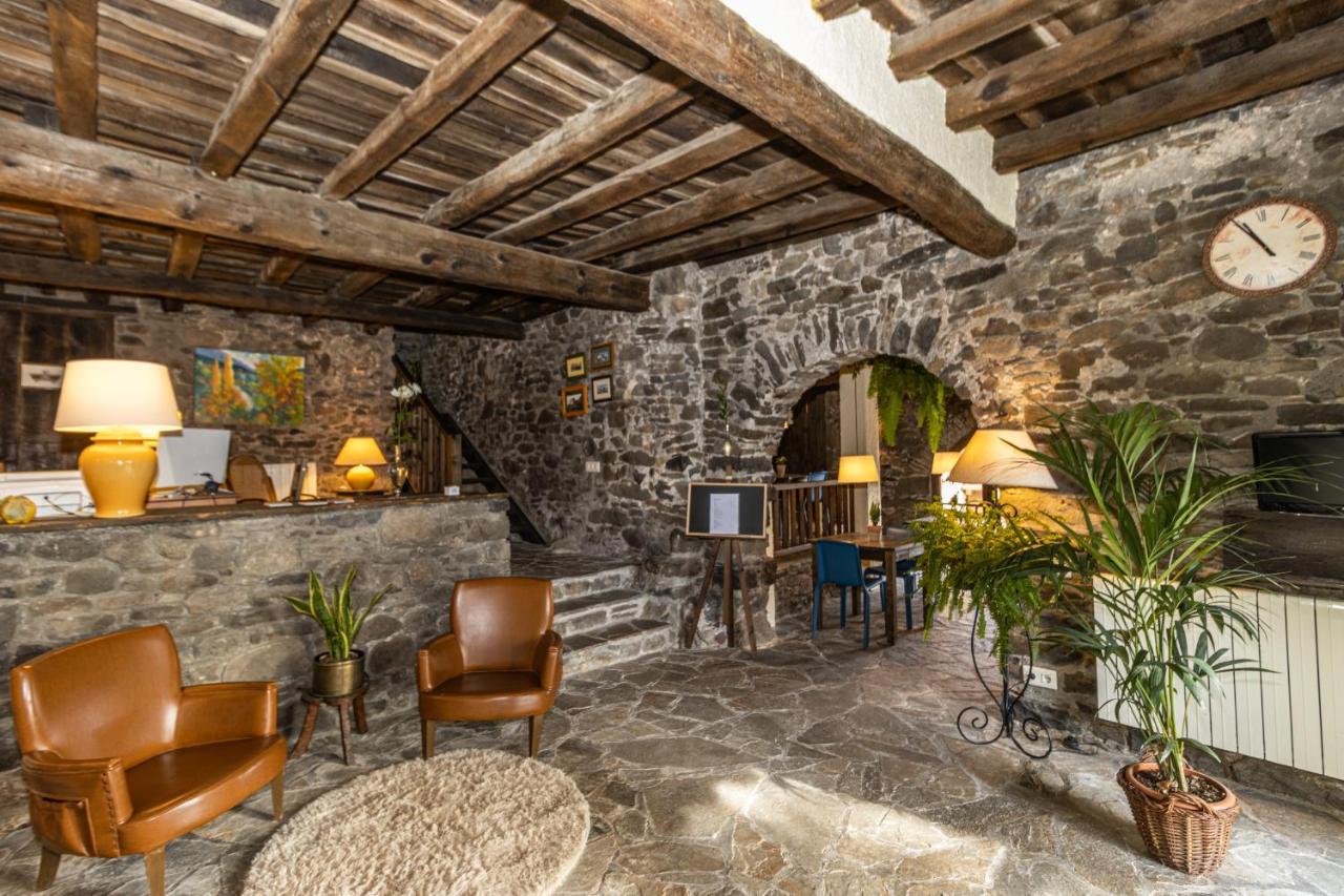El Querol Vell Hotell Borredá Exteriör bild