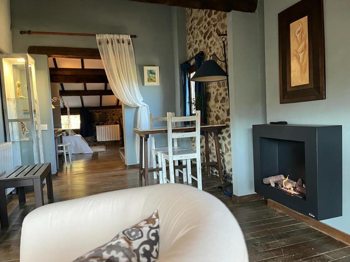 El Querol Vell Hotell Borredá Exteriör bild