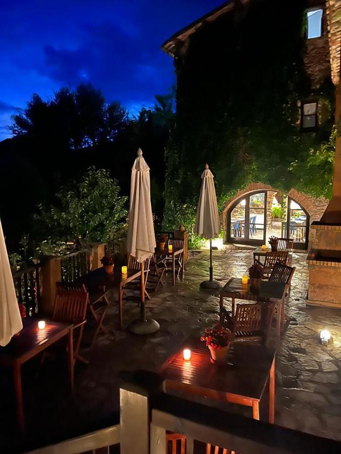 El Querol Vell Hotell Borredá Exteriör bild