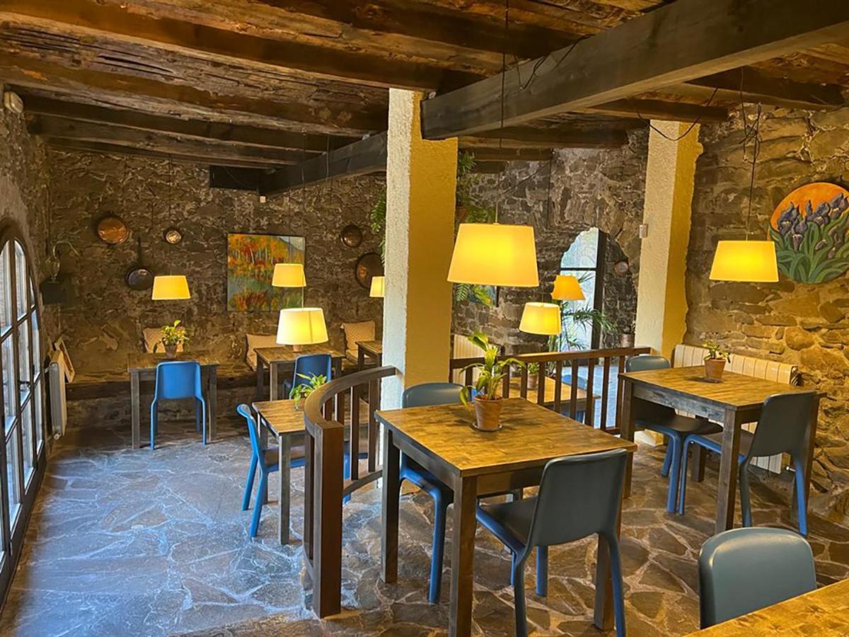 El Querol Vell Hotell Borredá Exteriör bild