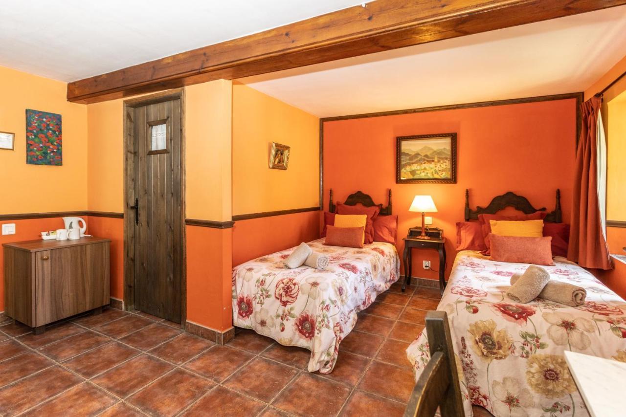El Querol Vell Hotell Borredá Exteriör bild